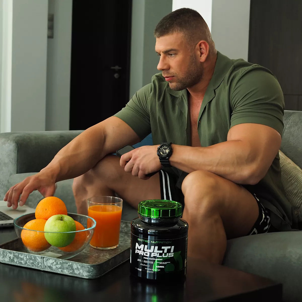 Scitec Nutrition Multi Pro Plus 30 packets baneris